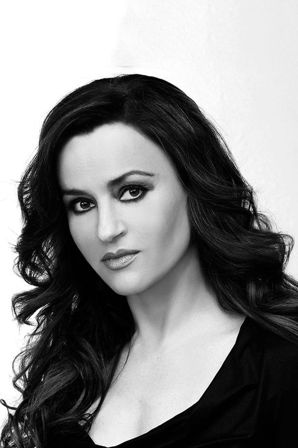 Foto de Καρυοφυλλιά Καραμπέτη