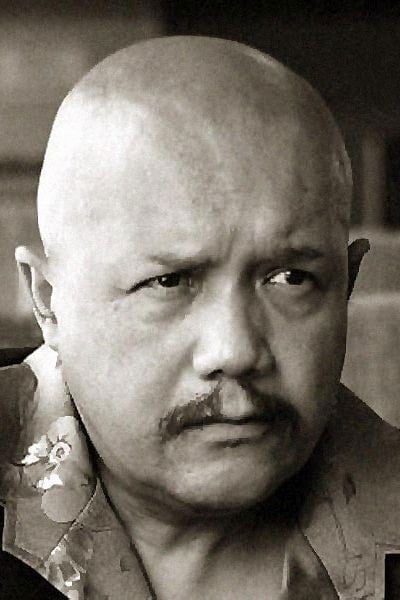 Foto de Khigh Dhiegh