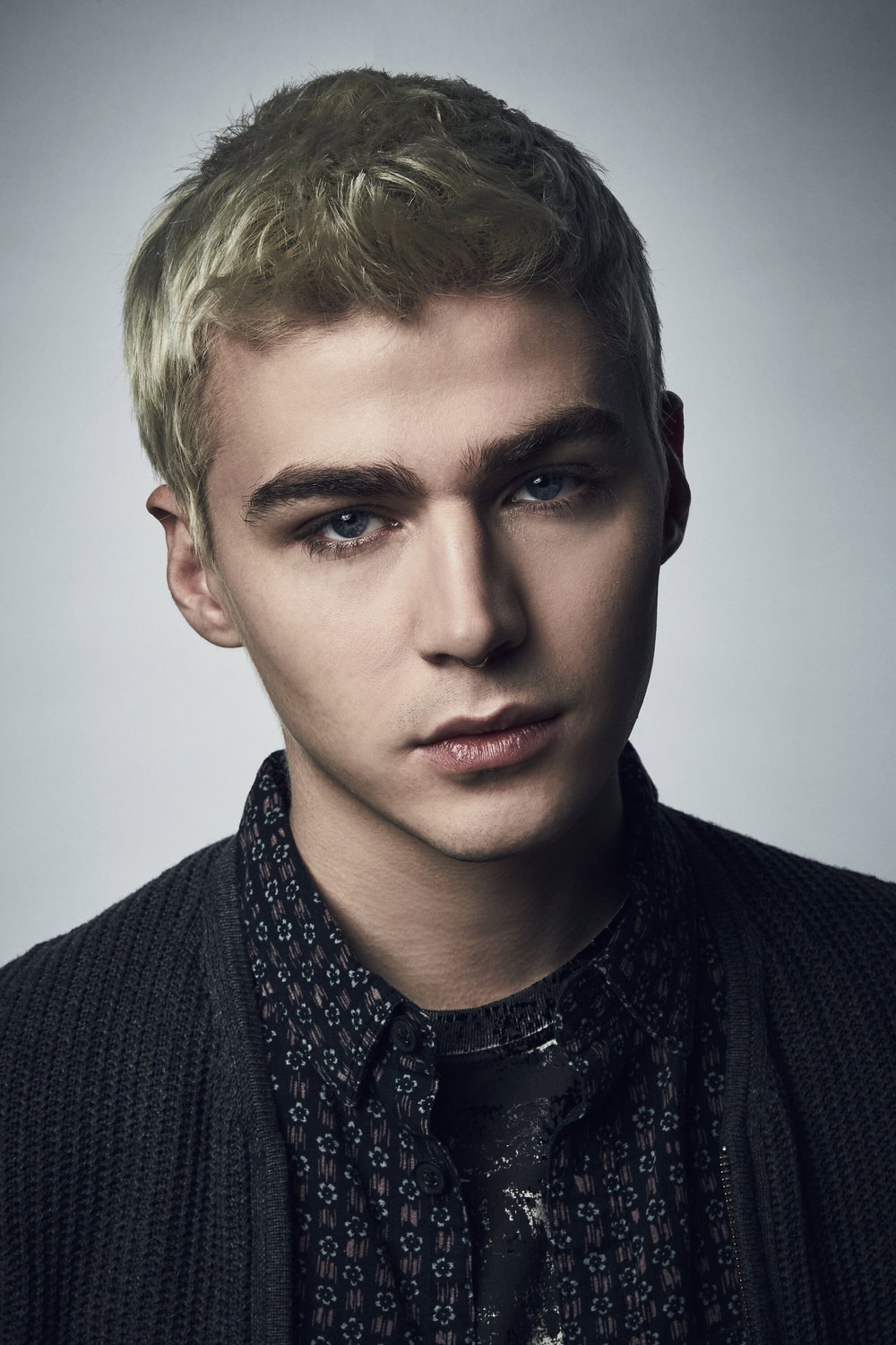 Foto de Miles Heizer