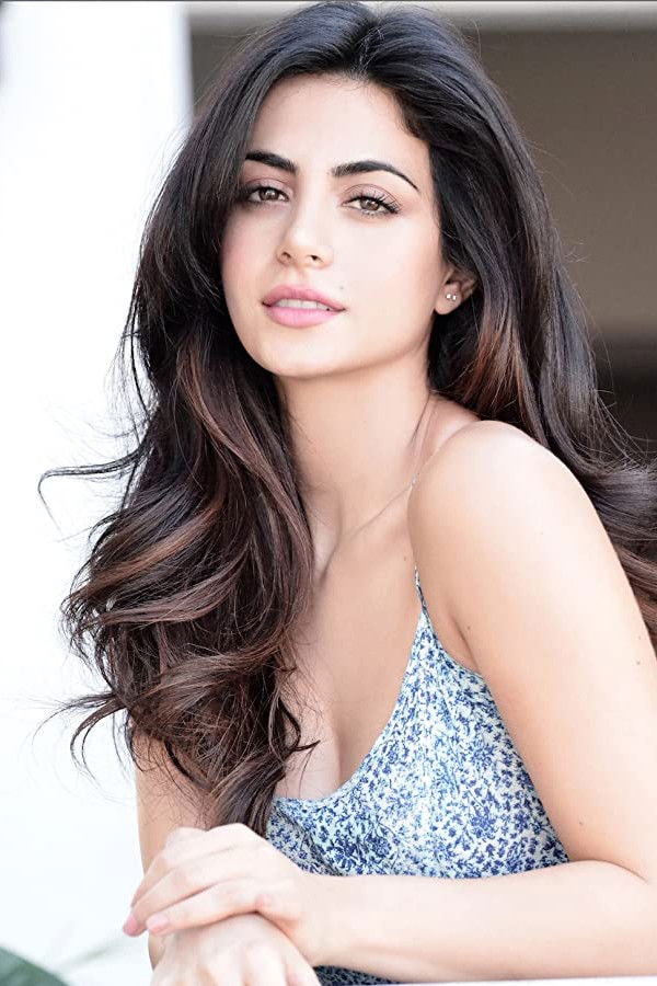Foto de Emeraude Toubia
