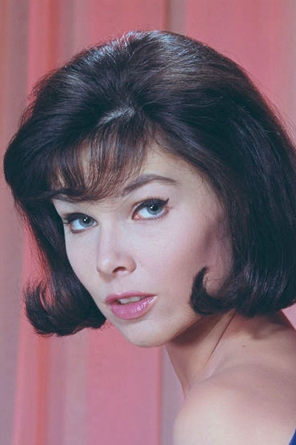 Foto de Yvonne Craig