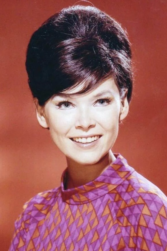 Foto de Yvonne Craig