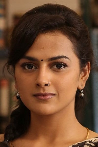 Foto de Shraddha Srinath