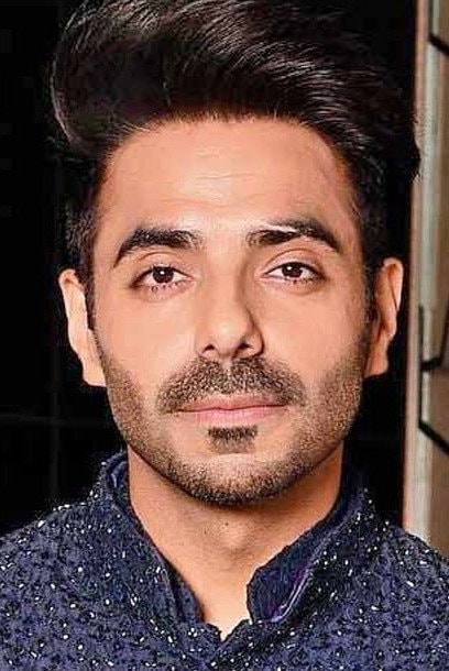 Foto de Aparshakti Khurana