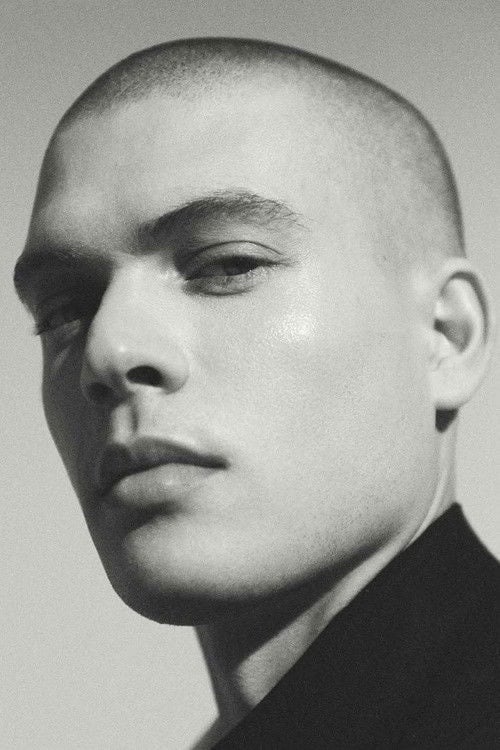 Foto de Josha Stradowski