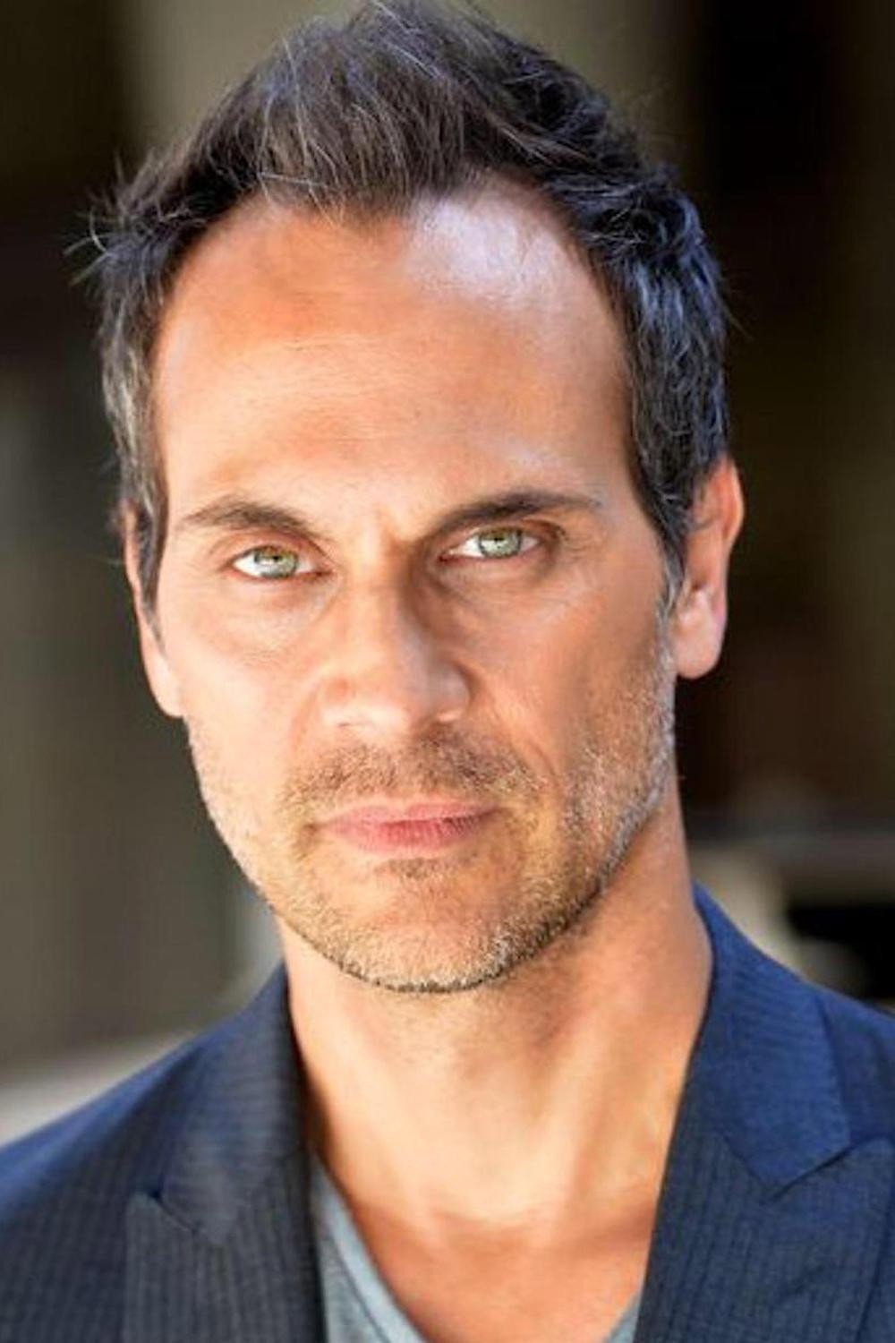 Foto de Todd Stashwick