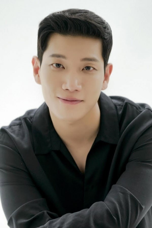 Foto de Kim Kyung-nam