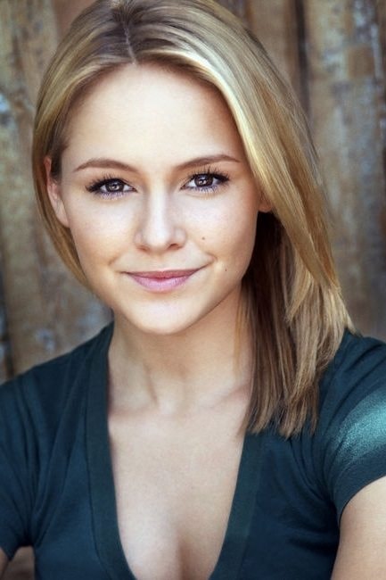 Foto de Cassi Thomson