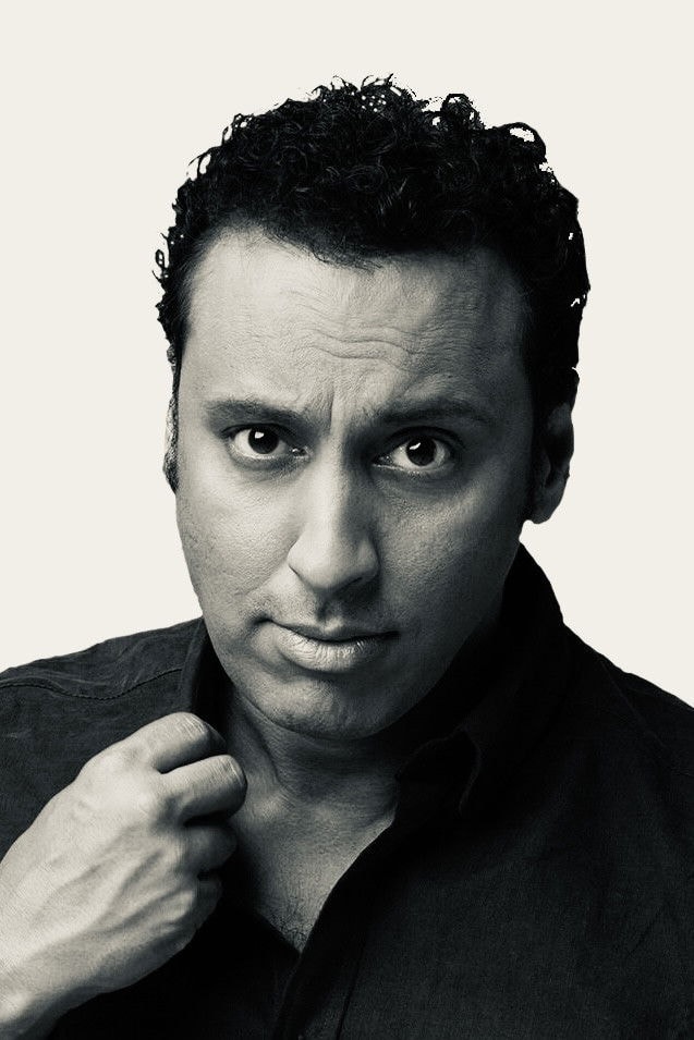Foto de Aasif Mandvi