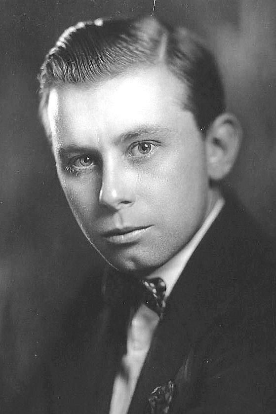 Foto de Percy Helton