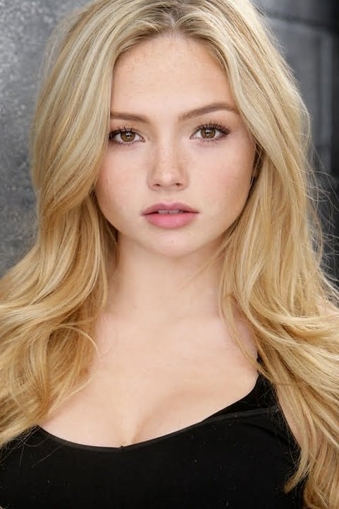 Foto de Natalie Alyn Lind