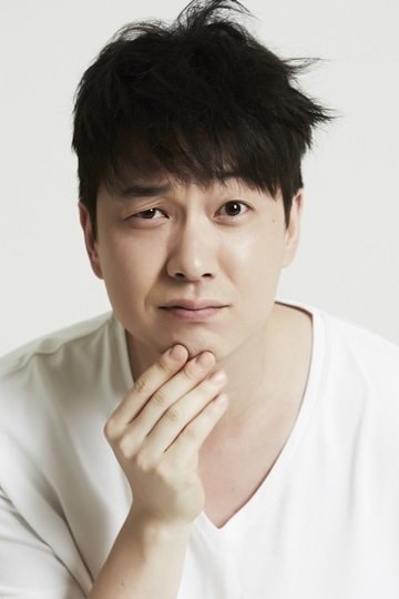 Foto de Lee Min-woong