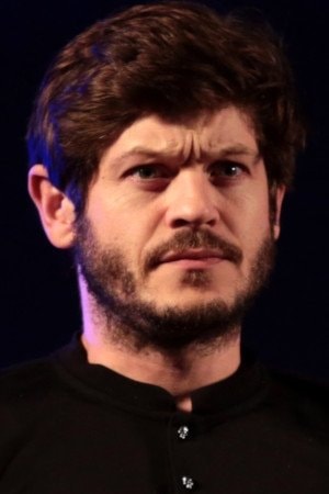 Foto de Iwan Rheon