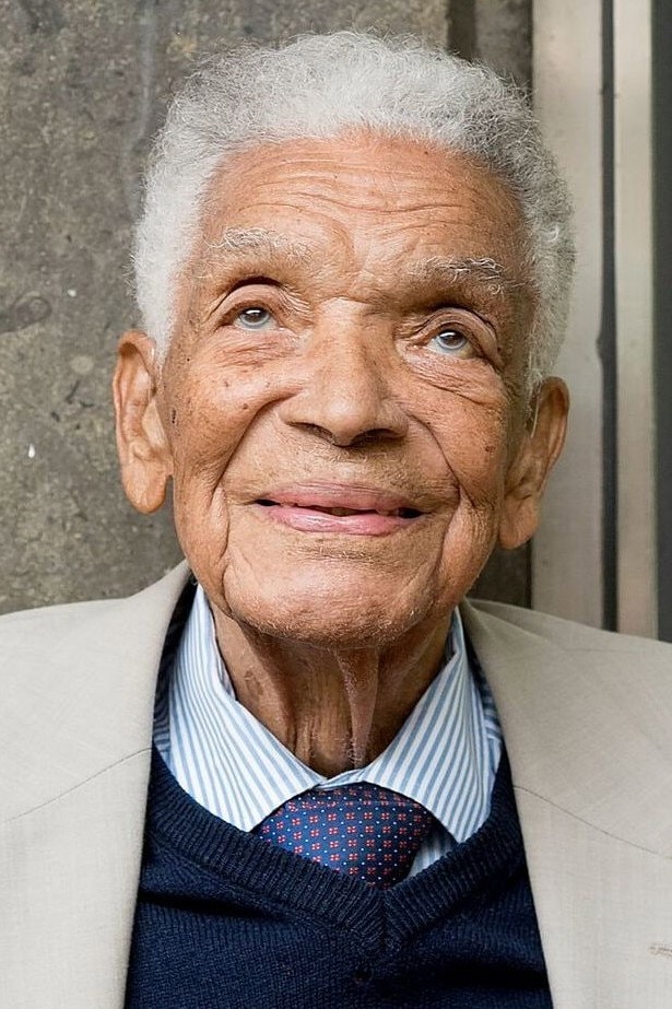 Foto de Earl Cameron