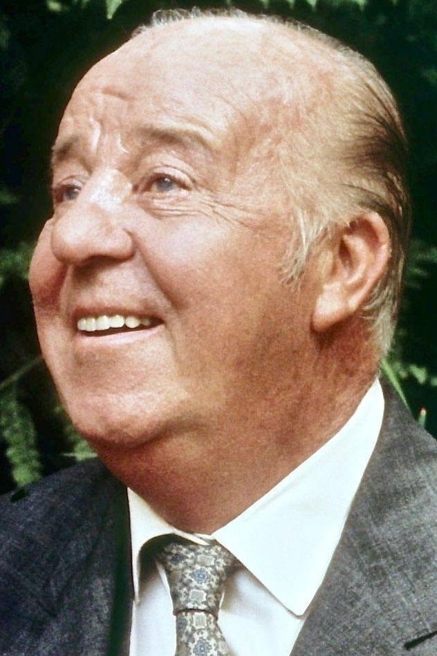 Foto de J. Pat O'Malley