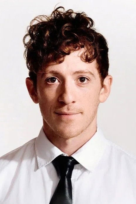 Foto de Ethan Slater