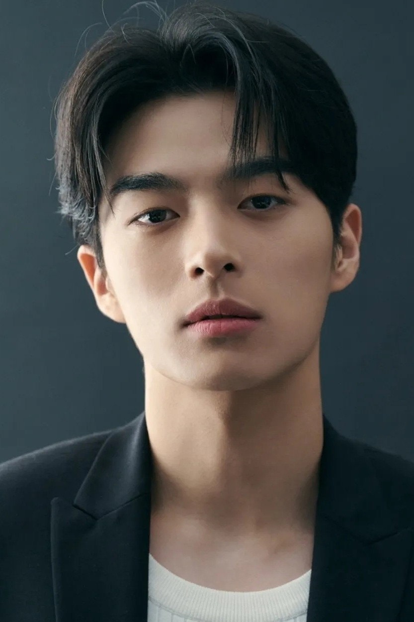 Foto de Son Sang-yeon