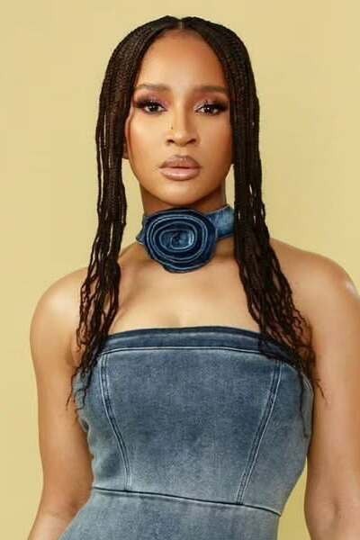 Foto de Adesua Etomi-Wellington