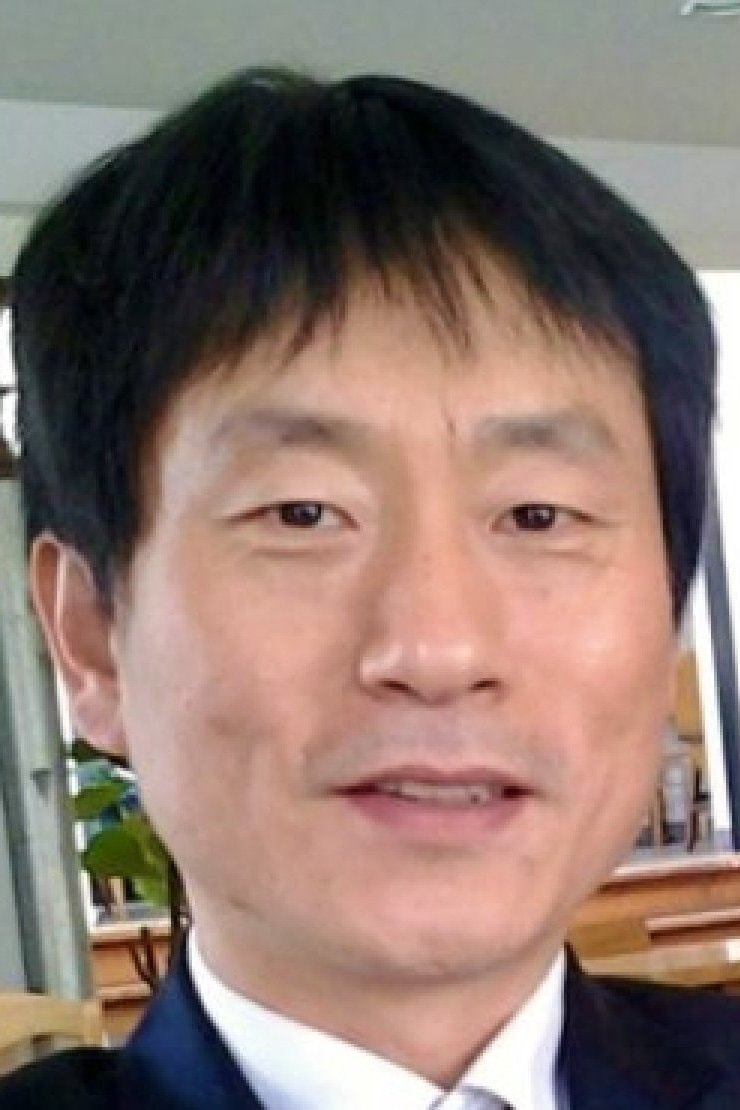 Foto de Choi Kyo-sik