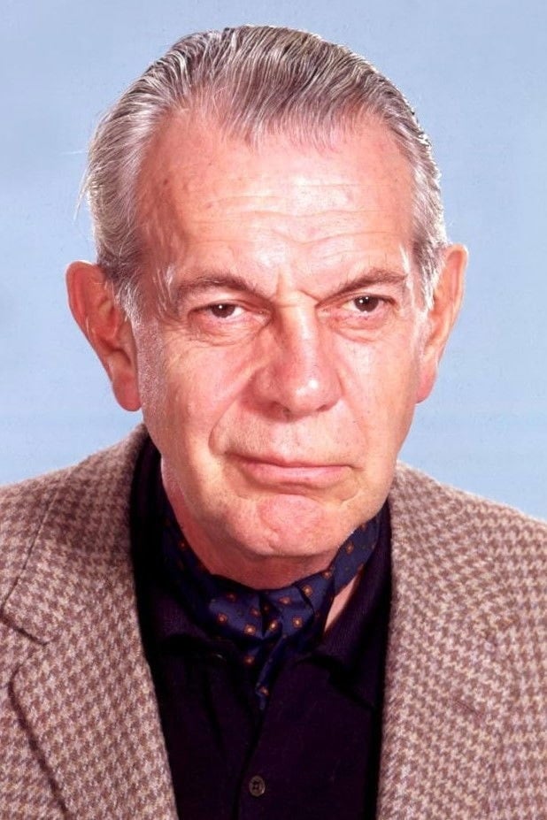 Foto de Raymond Massey