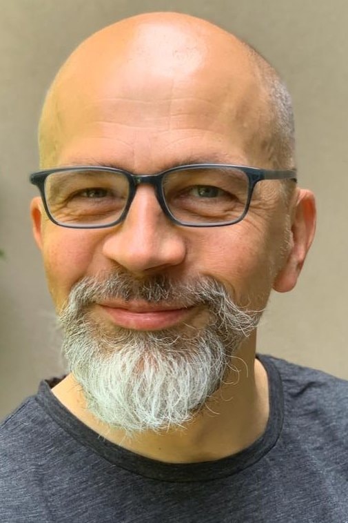 Юрий Степанов