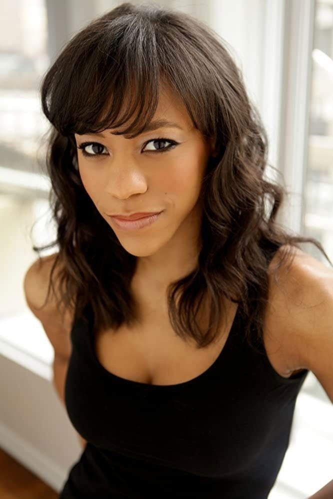 Foto de Nikki M. James