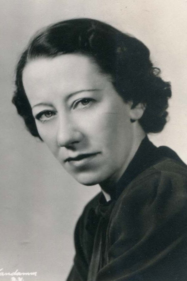 Foto de Flora Robson