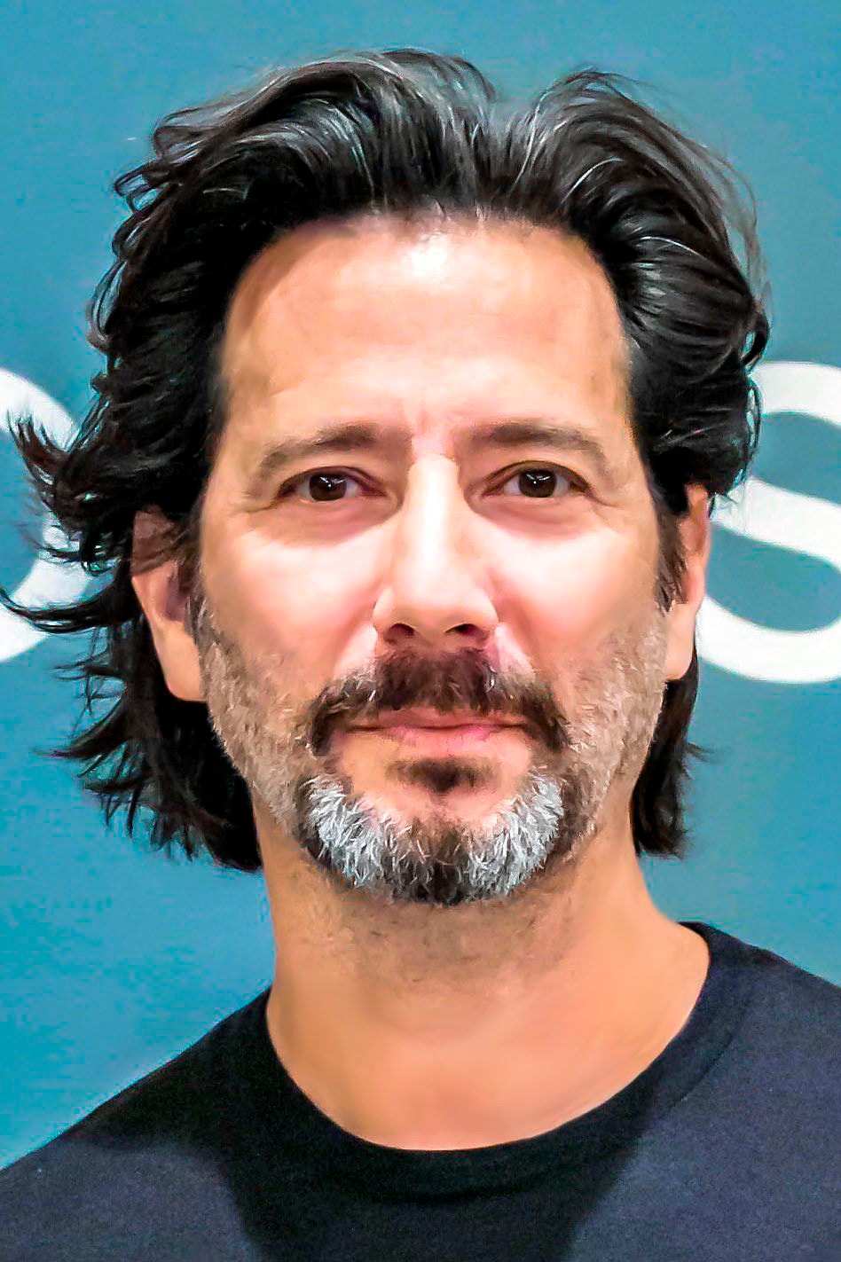 Foto de Henry Ian Cusick