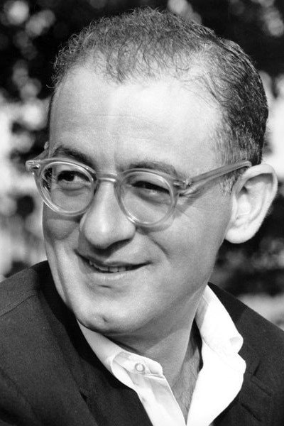 Foto de I. A. L. Diamond