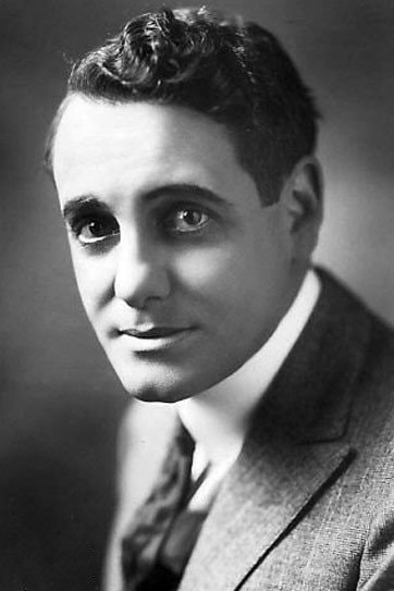 Foto de Tom Chatterton