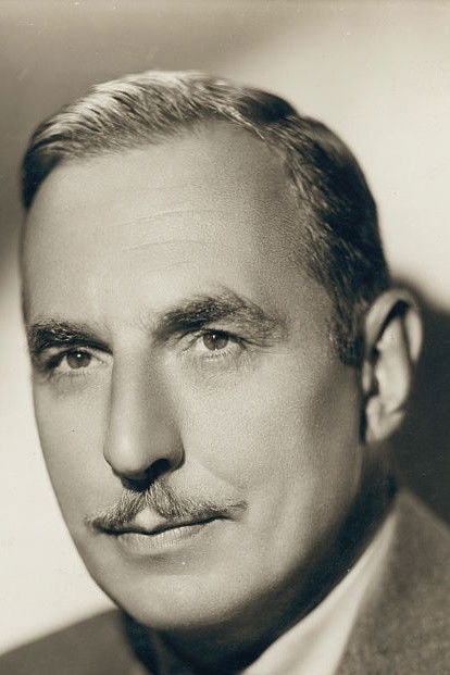 Foto de Douglass Dumbrille