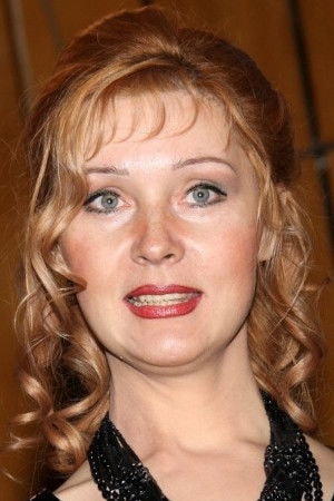 Анна Тихонова