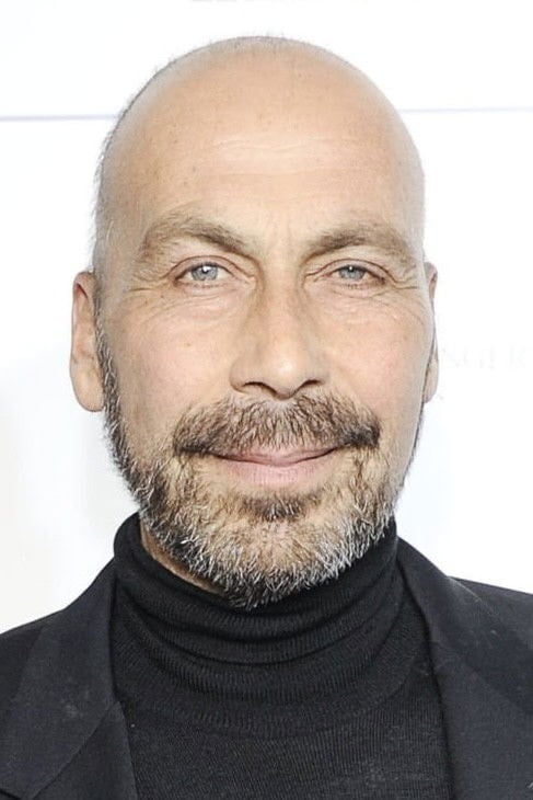 Foto de Taylor Negron