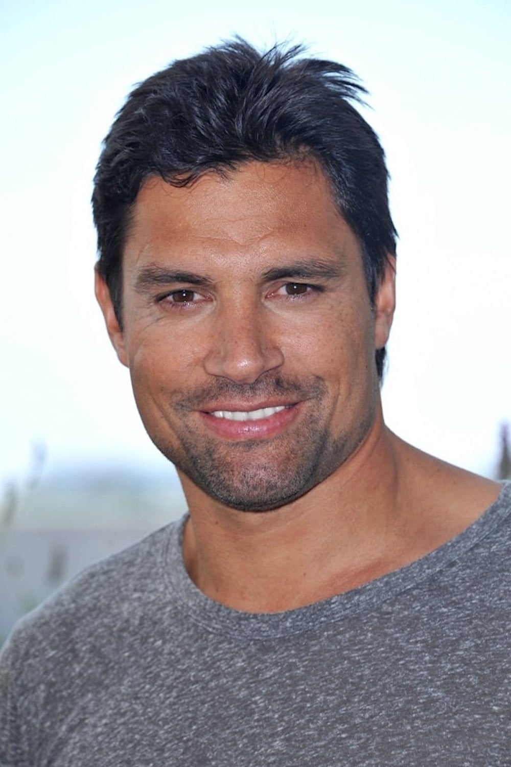 Foto de Manu Bennett
