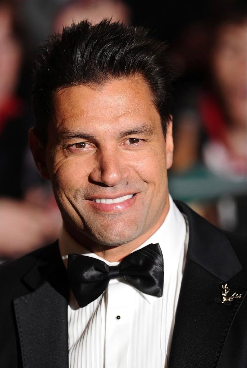 Foto de Manu Bennett