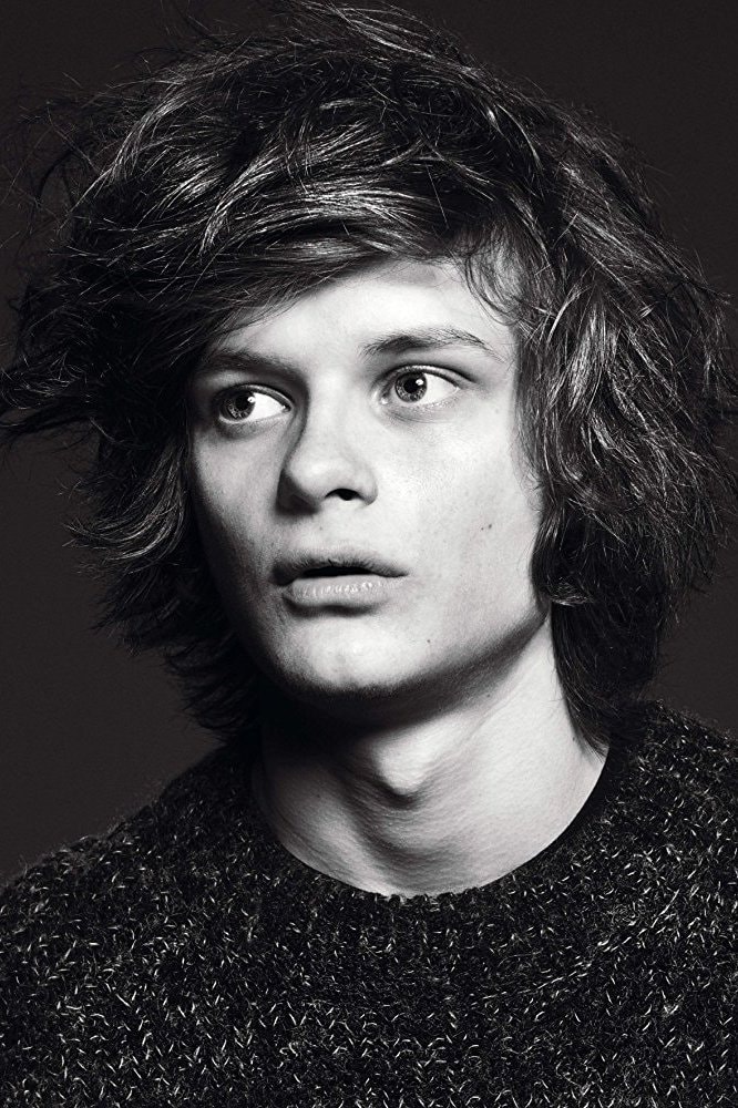 Foto de Charlie Tahan
