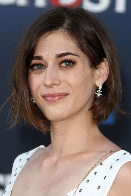 Foto de Lizzy Caplan