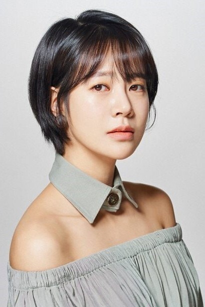 Foto de Choi Yoon-young