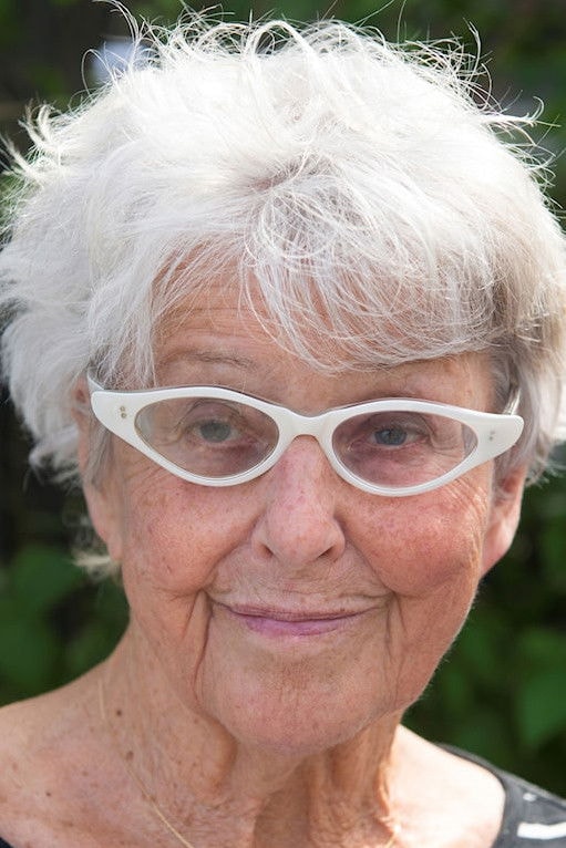 Foto de Yvonne Lombard