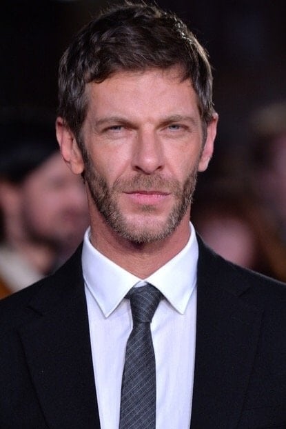 Foto de Sam Hazeldine