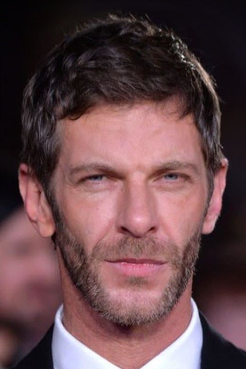 Foto de Sam Hazeldine