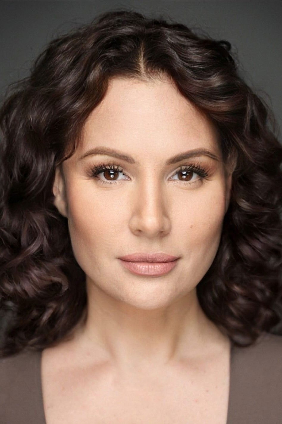 Елена Миронова