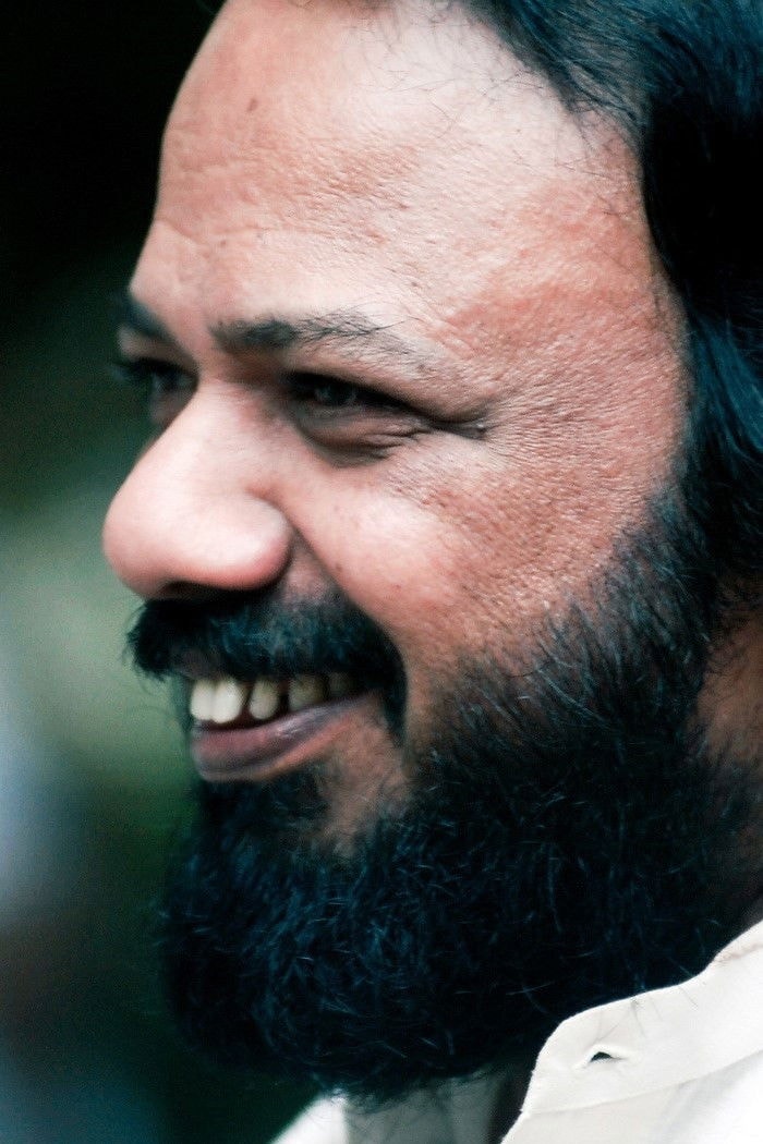 Foto de A K Lohithadas