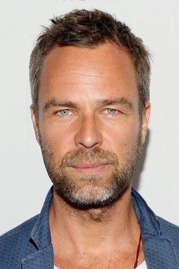Foto de JR Bourne