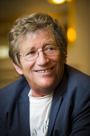 Foto de Kern András