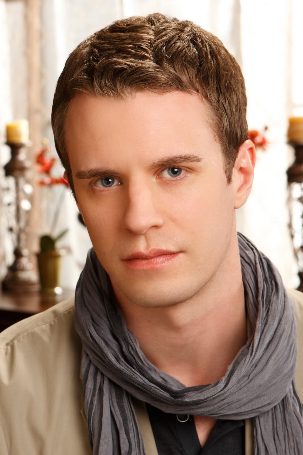 Foto de Luke Mably