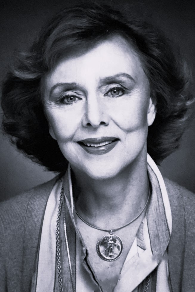 Foto de Louise Latham