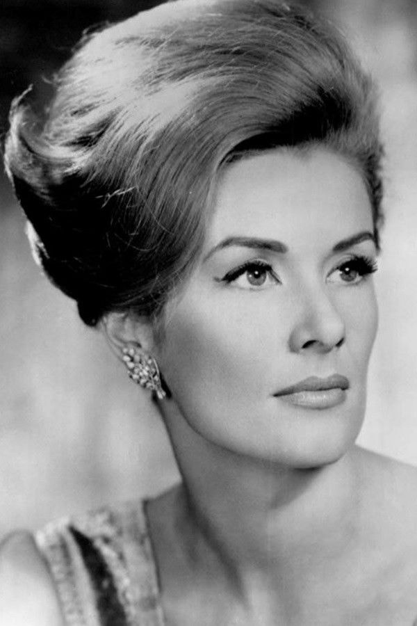 Foto de Sally Ann Howes