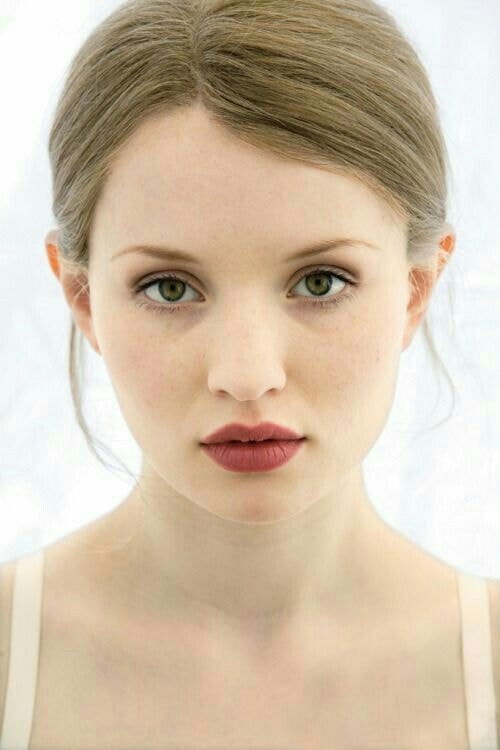 Foto de Emily Browning