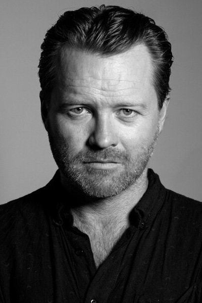 Foto de Anthony Hayes